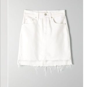 Aritzia Wilfred Free Skirt